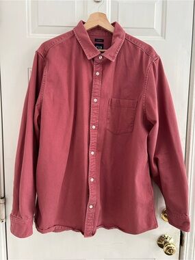GAP Men's Button-Down Shirt in Dusty Rose